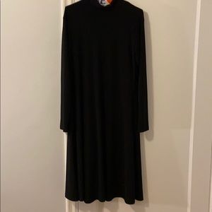 SYMPLI- Beautiful Black dress with a turtleneck
